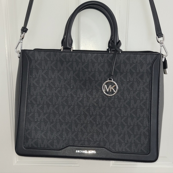 Michael Kors Black Signature Tote - Picture 2 of 10